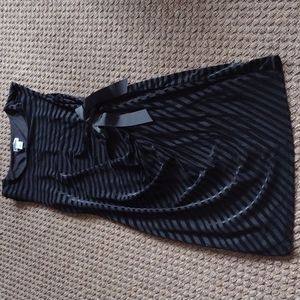 Perfect MATERNITY‎ Velvet burnout  Dress  holidays, date night.             3/20